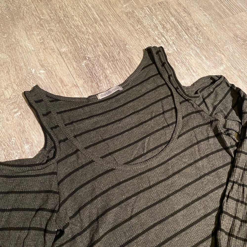 Long sleeve top - Picture 2 of 4